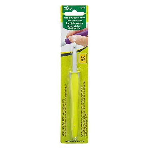 Clover Amour Crochet Hook (7.0 mm),Yellow - Image 2